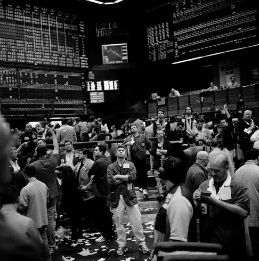 ***Alt Text for Trading Courses here